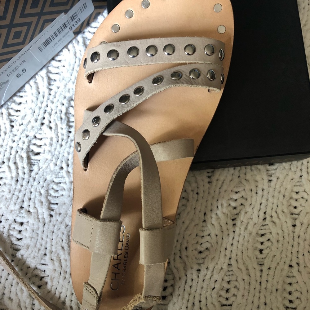 💕🌷Charles David gladiator sandal 🌟🌷 - Picture 2 of 3